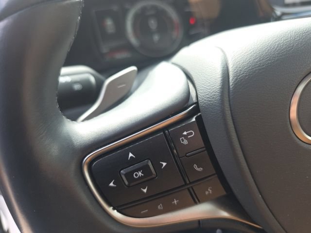 Used 2025 Lexus ES 350 w/ Premium Package FWD image 21