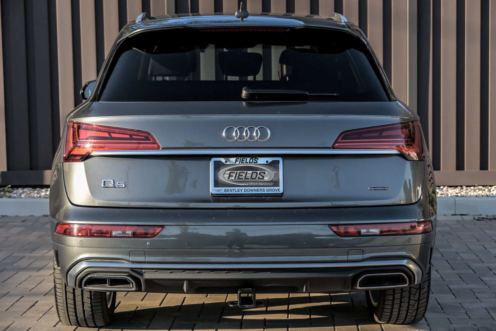 Used 2022 Audi Q5 2.0T Premium Plus w/ Premium Plus Package AWD/4WD image 11