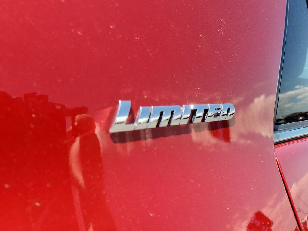 Used 2022 Toyota 4Runner Limited image 14