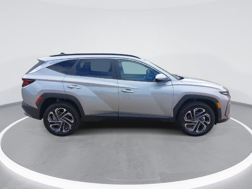 New 2026 Hyundai Tucson SEL Plus w/ Tow & Go Package AWD/4WD image 4