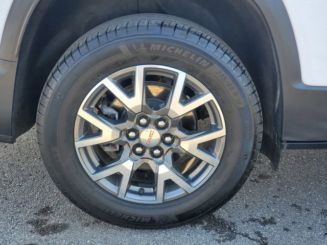 Certified 2022 GMC Acadia SLE w/ Driver Convenience Package image 6