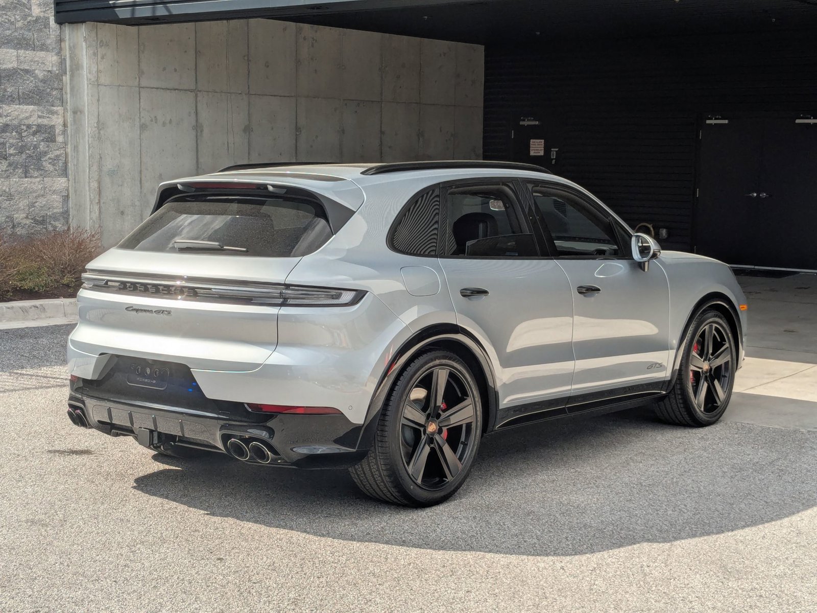 New 2026 Porsche Cayenne GTS AWD/4WD image 9