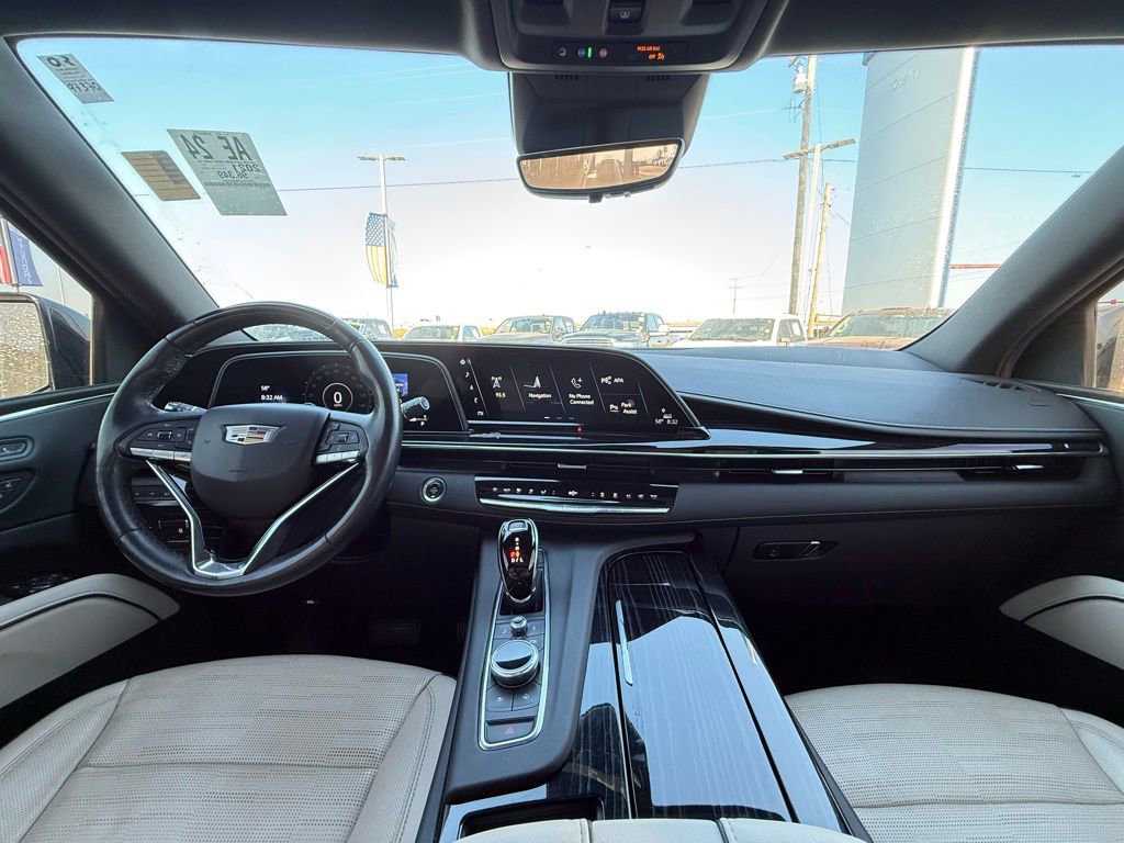 Used 2021 Cadillac Escalade Sport w/ Driver Assist Tech Package image 27