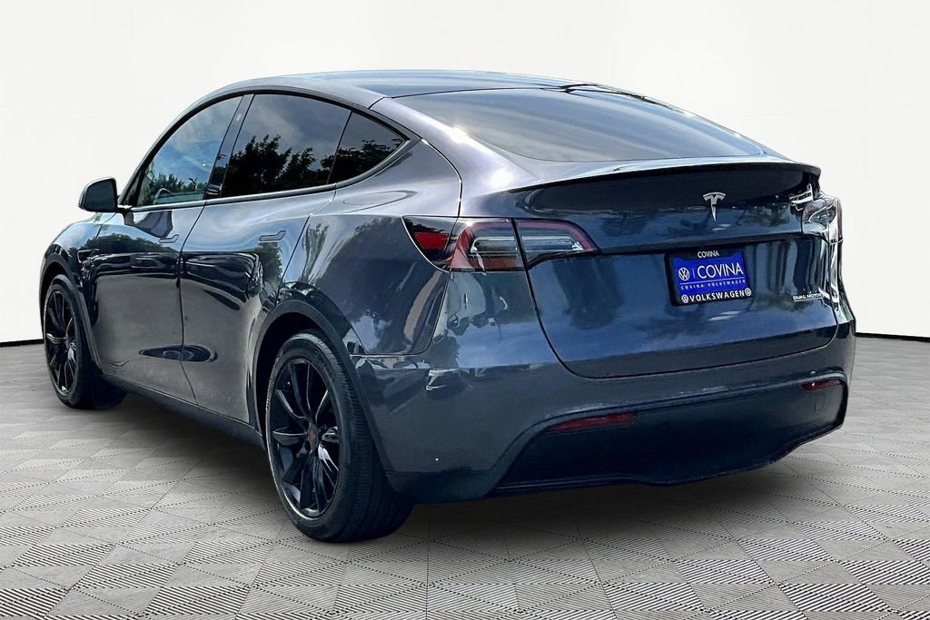 Used 2022 Tesla Model Y Performance image 4