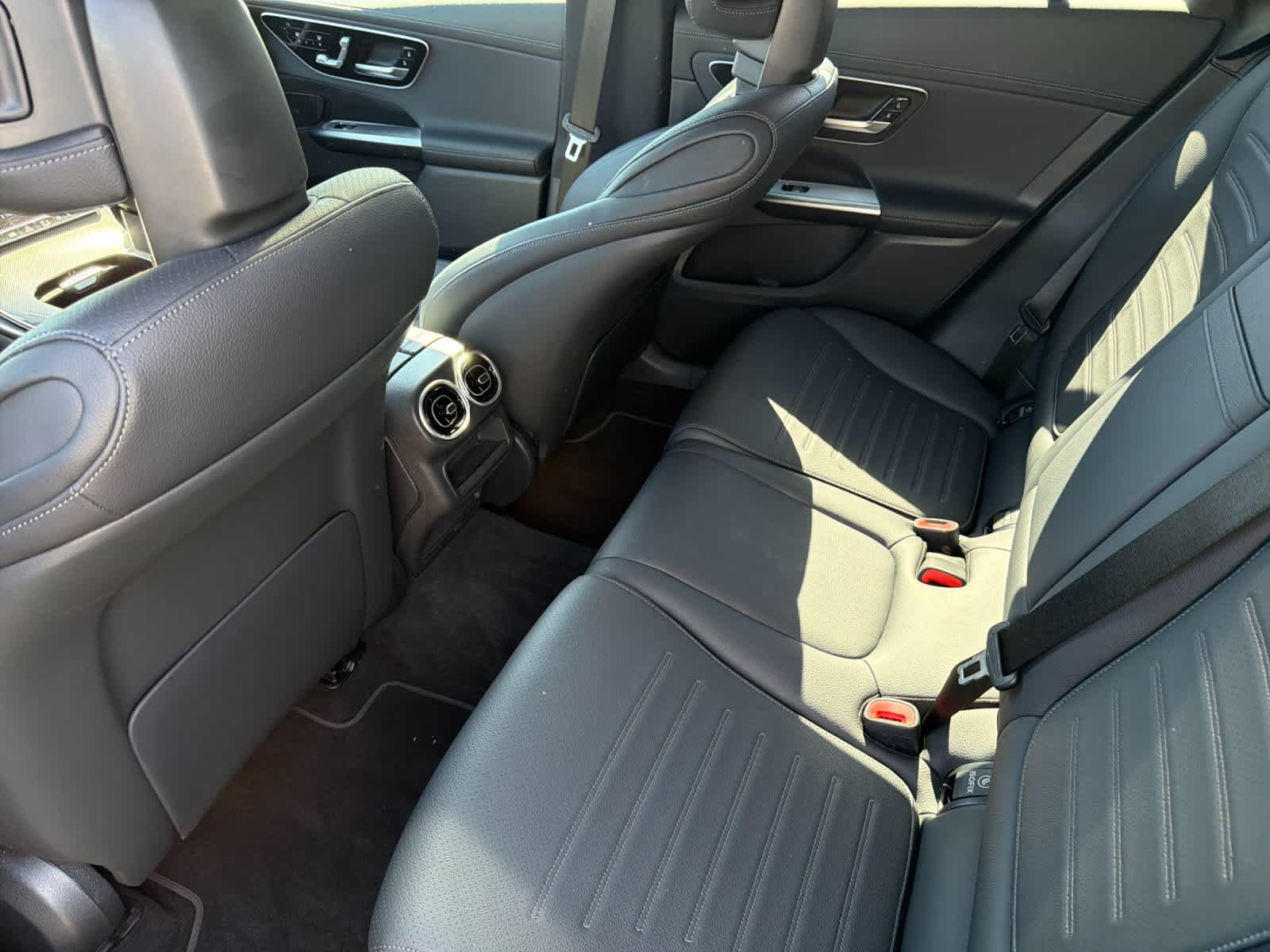 Certified 2026 Mercedes-Benz GLC 300 image 9