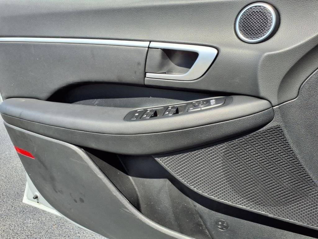 Used 2025 Hyundai Sonata SEL image 10