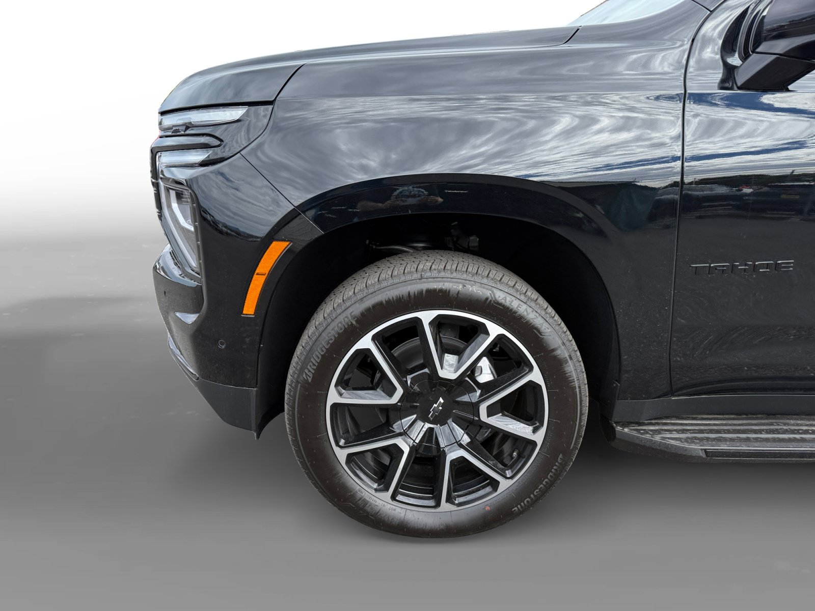 New 2026 Chevrolet Tahoe RST w/ RST Capability Package AWD/4WD image 9