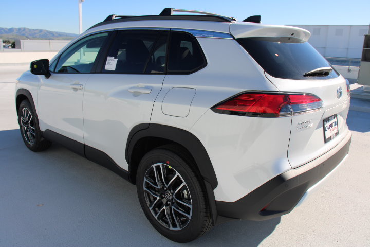 New 2026 Toyota Corolla Cross XLE AWD/4WD image 5