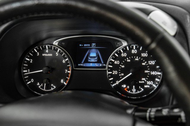Used 2020 Nissan Pathfinder Platinum AWD/4WD image 14
