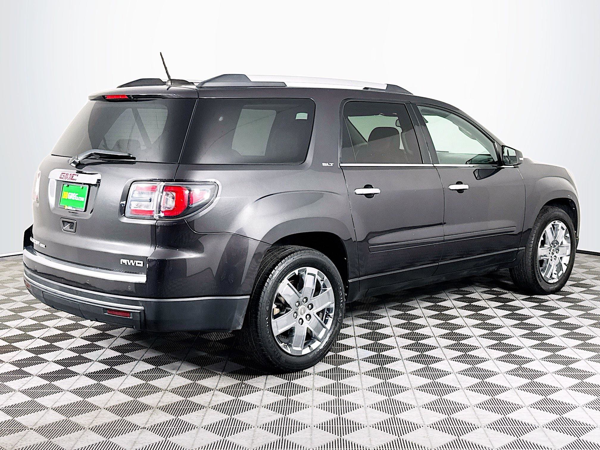Used 2017 GMC Acadia Limited SLT image 10