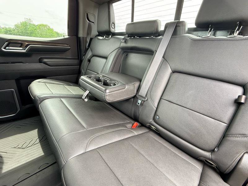 Used 2022 Chevrolet Silverado 1500 LT Trail Boss w/ Convenience Package II AWD/4WD image 31