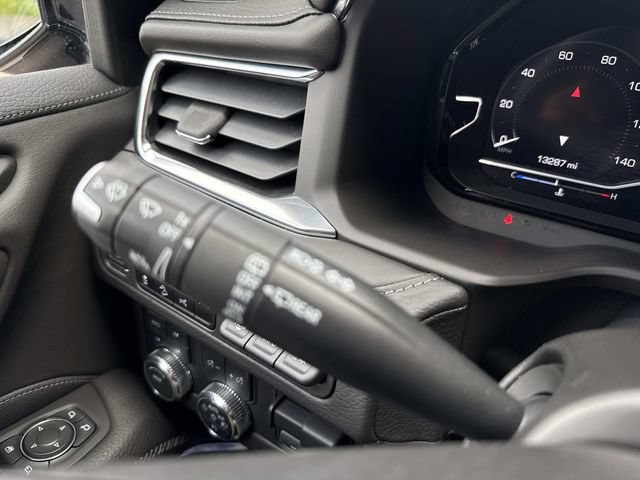 Used 2023 GMC Yukon Denali AWD/4WD image 74