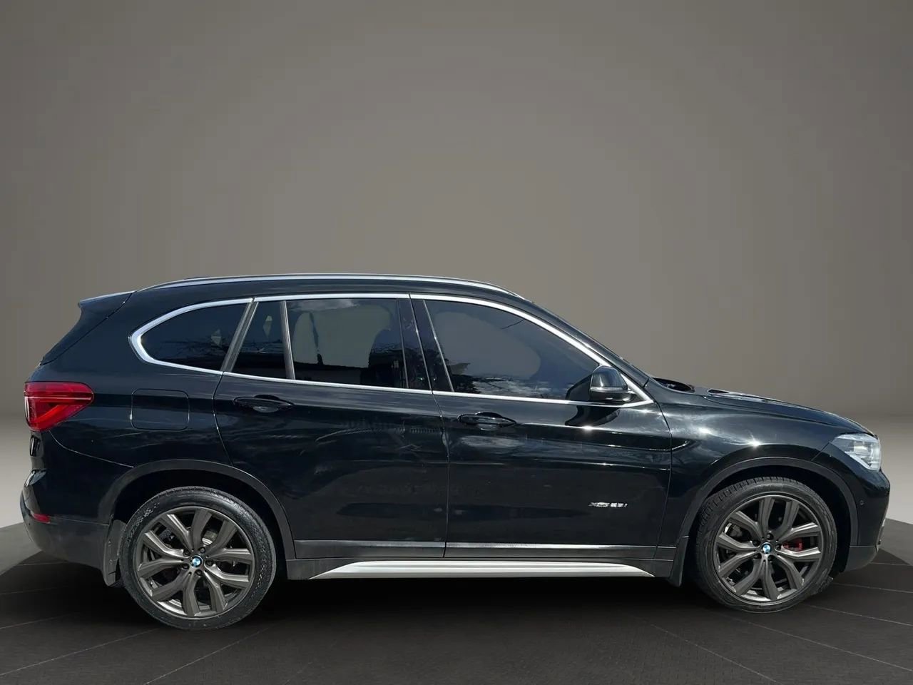 Used 2016 BMW X1 xDrive28i image 9