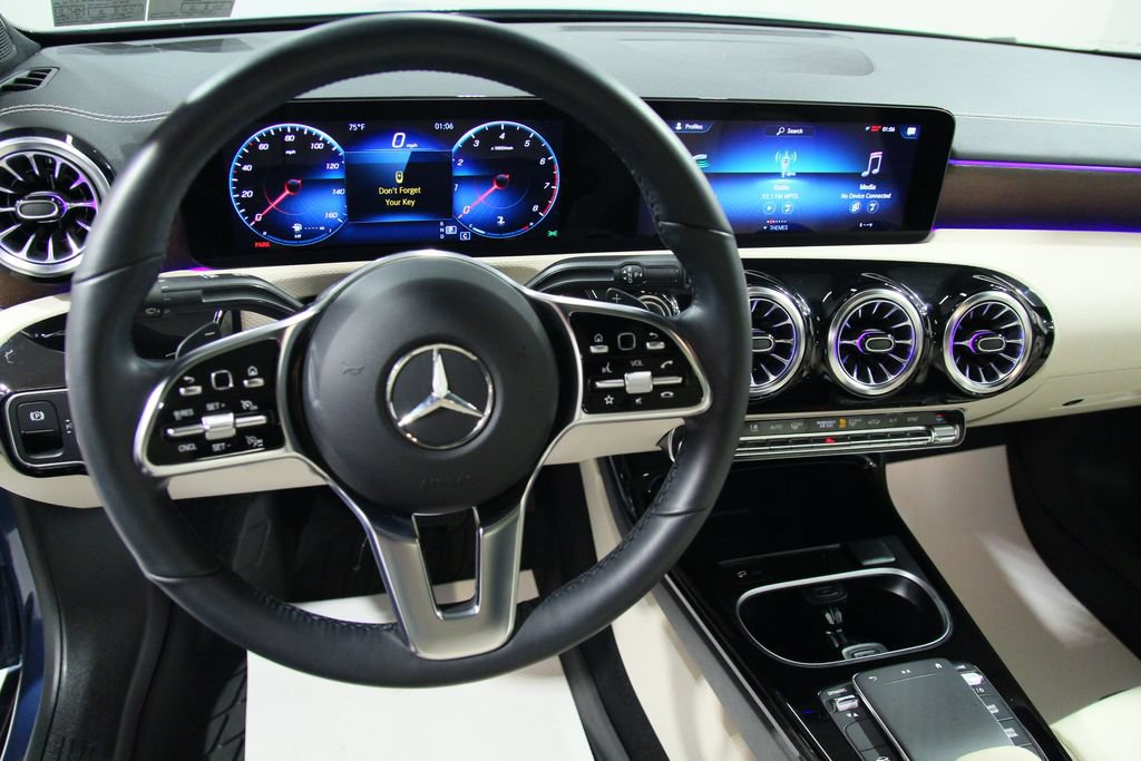 Certified 2023 Mercedes-Benz CLA 250 4MATIC image 20
