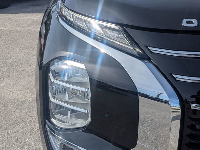 New 2026 Mitsubishi Outlander SE FWD image 11