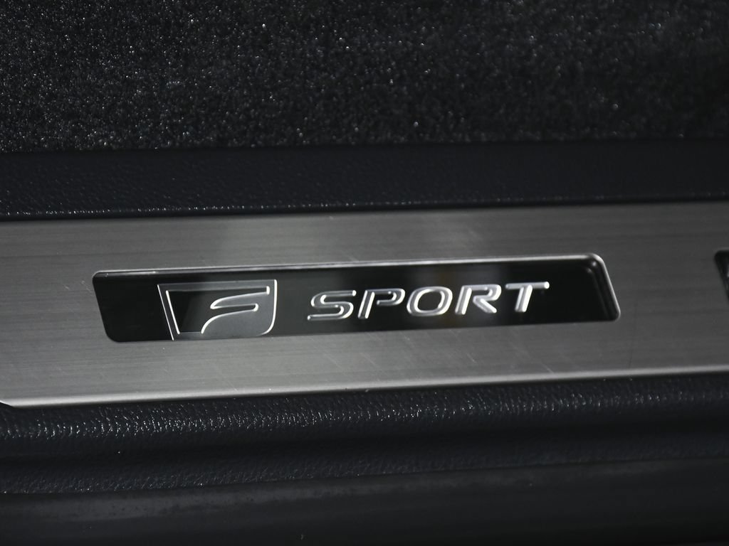 Used 2025 Lexus LX 700h F Sport AWD/4WD image 18