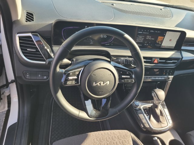 Used 2026 Kia Seltos S FWD image 30