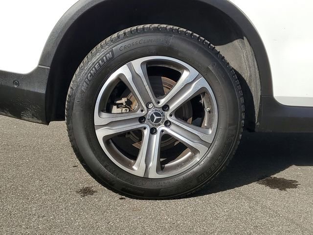 Used 2018 Mercedes-Benz GLC 300 4MATIC image 5