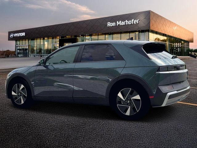 New 2025 Hyundai Ioniq 5 SE image 4