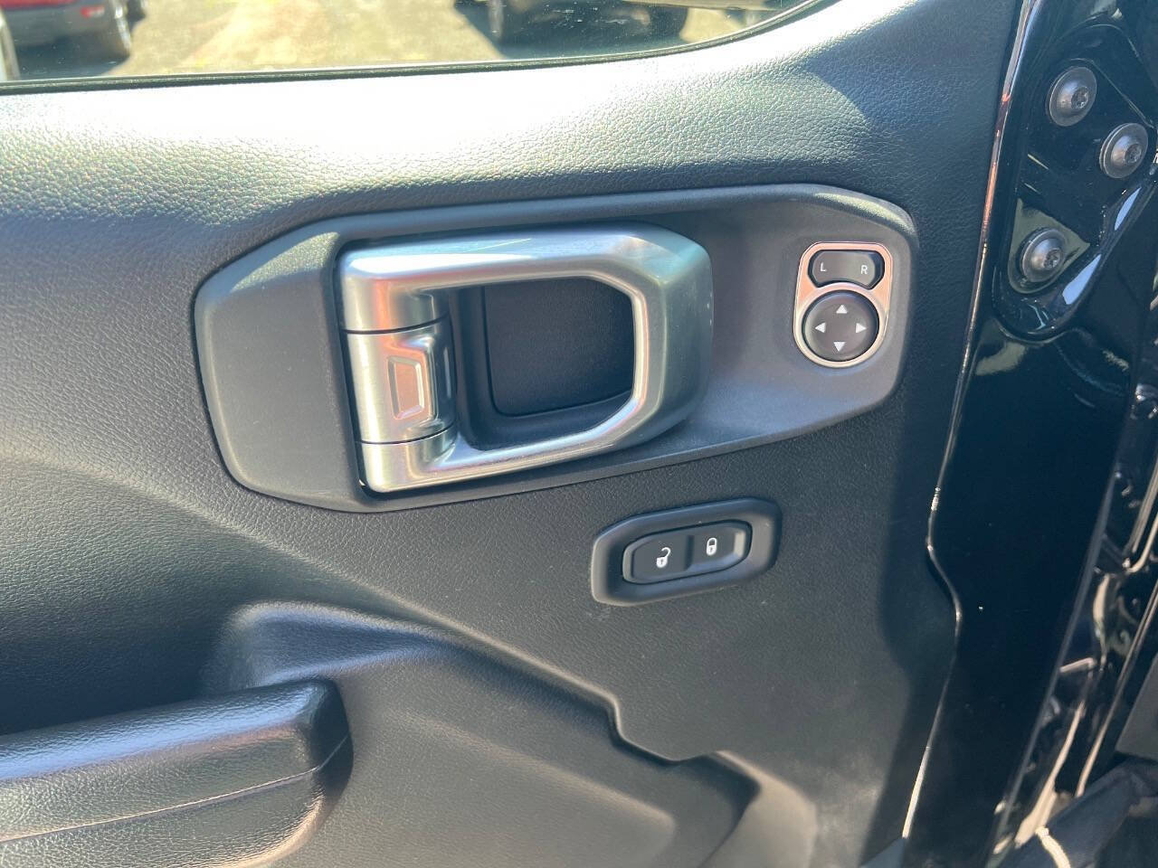 Used 2020 Jeep Gladiator Sport w/ Quick Order Package 24S AWD/4WD image 7