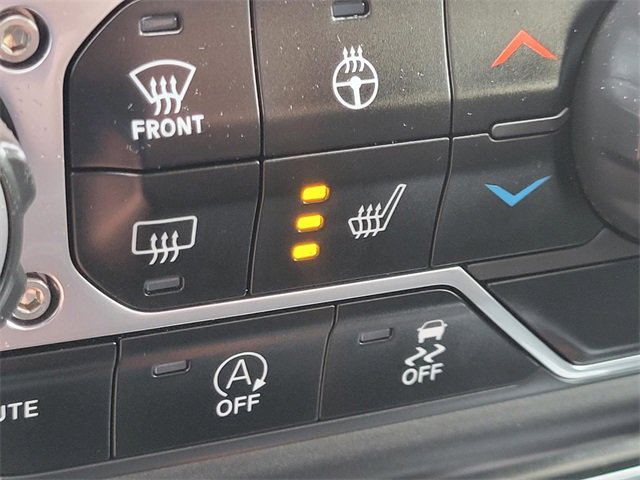 Used 2021 Jeep Wrangler Unlimited Sahara w/ Dual Top Group image 7