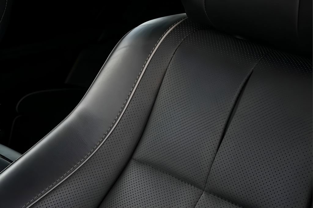 Used 2023 Mercedes-Benz Maybach GLS 600 4MATIC image 64