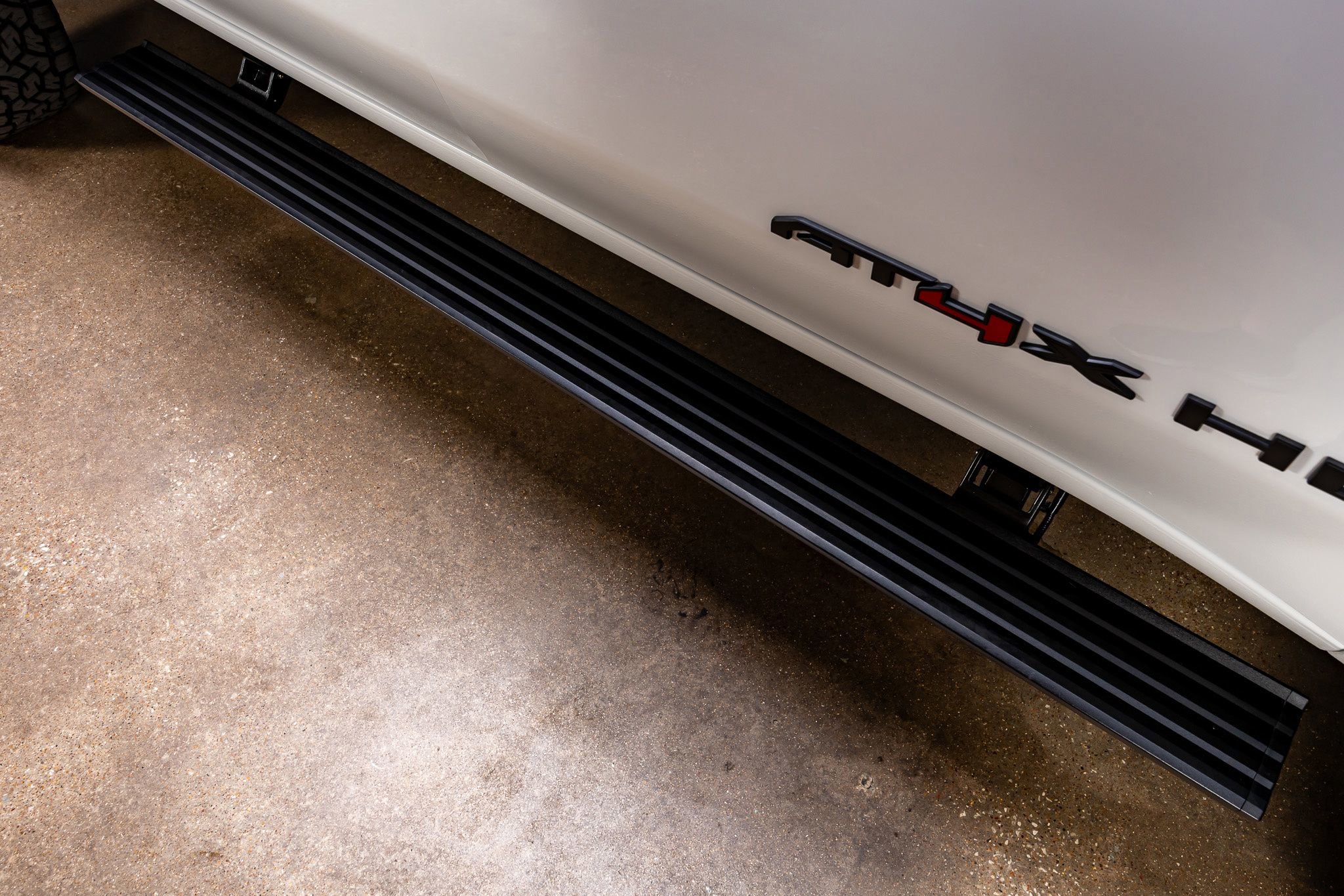 Used 2025 GMC Sierra 2500 AT4X image 13