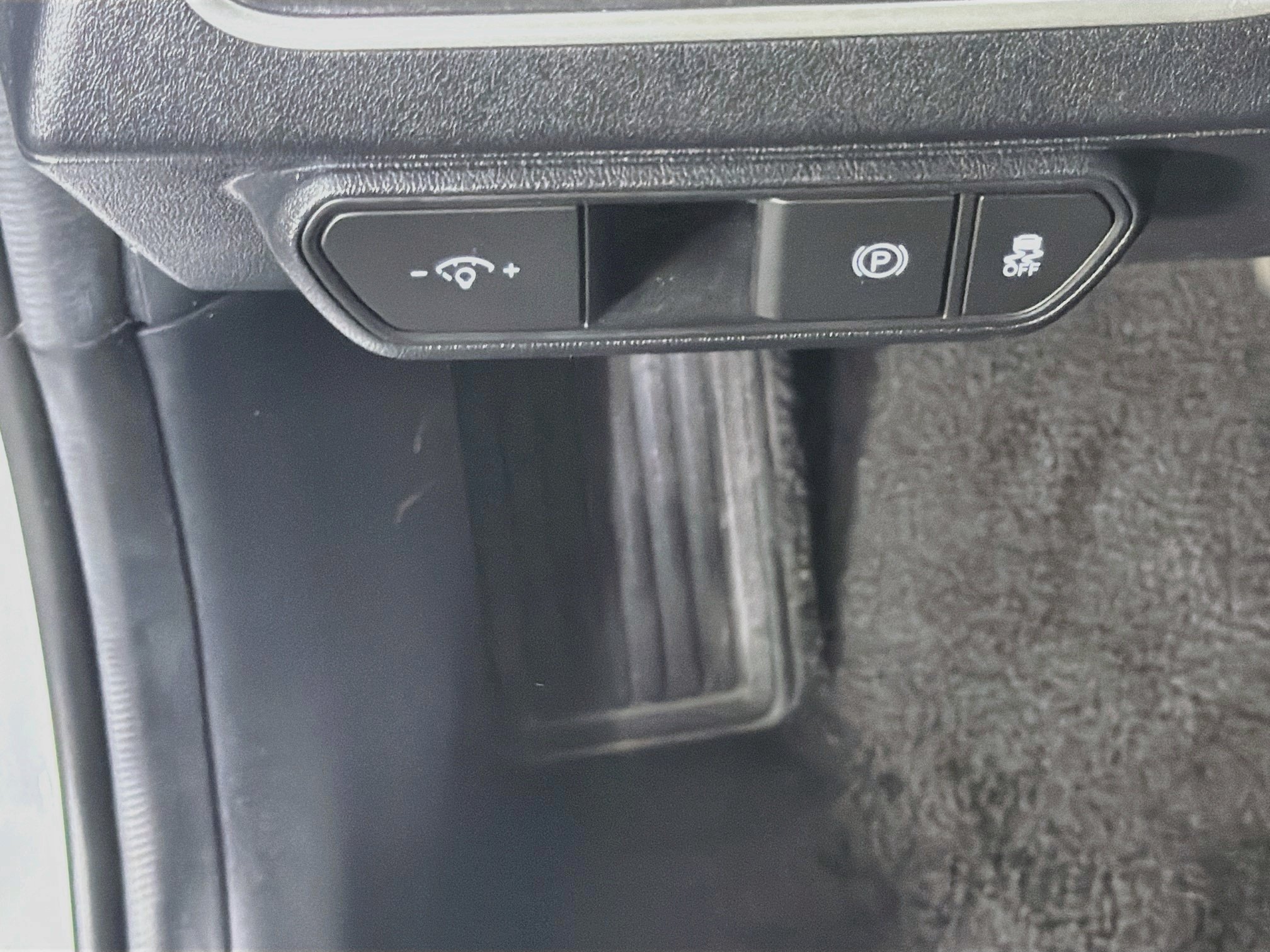 Used 2025 Kia K4 FWD image 16