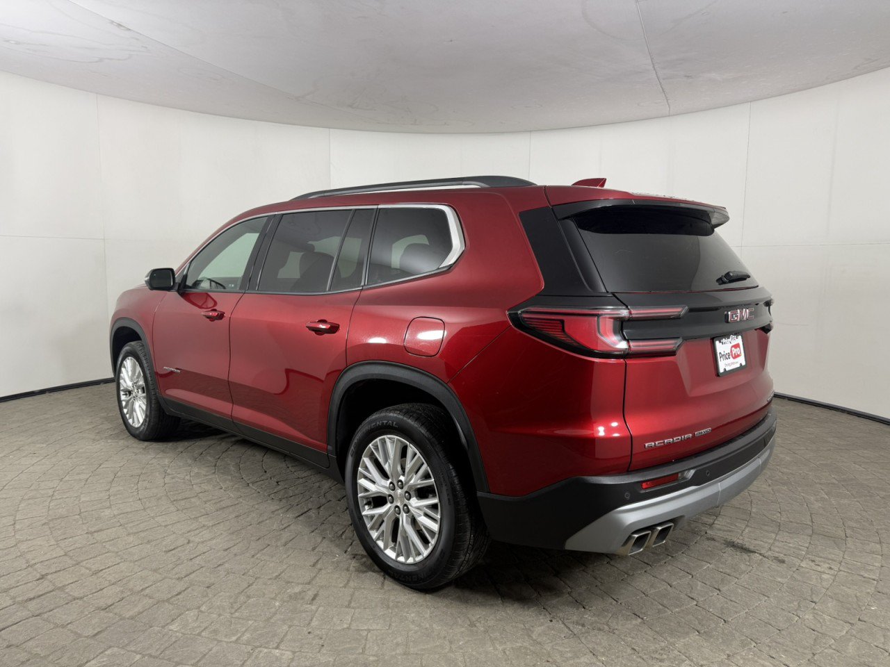 Used 2024 GMC Acadia Elevation AWD/4WD image 5