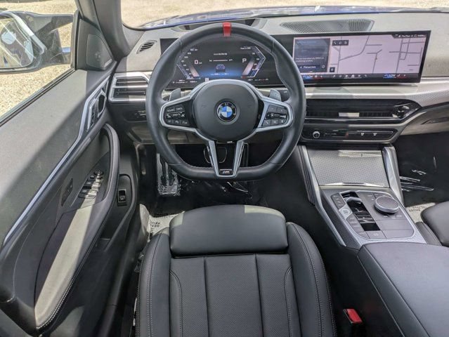Used 2025 BMW M440i RWD image 21