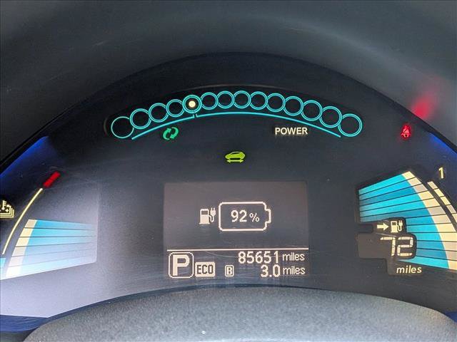 Used 2015 Nissan Leaf SL FWD image 10