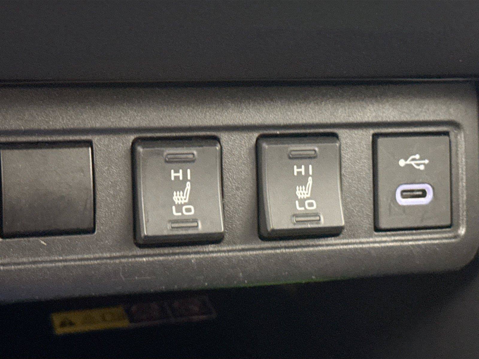 Certified 2025 Toyota Corolla Cross XLE AWD/4WD image 8