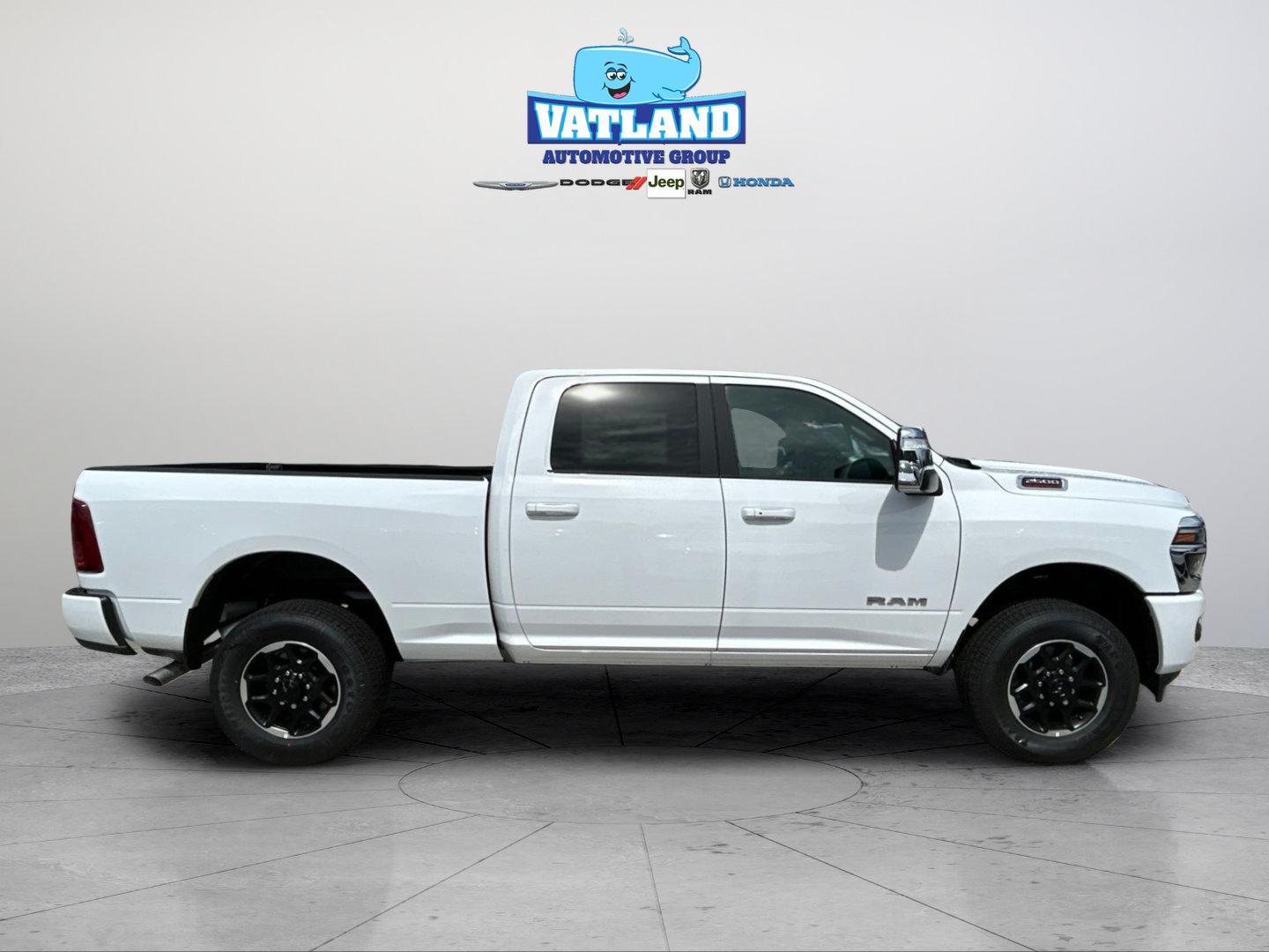 New 2026 RAM 2500 Laramie AWD/4WD image 6