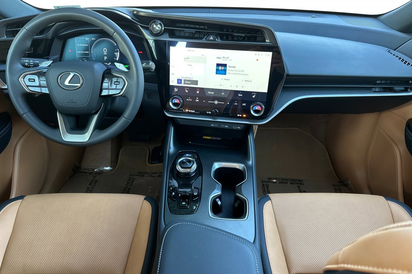 Certified 2025 Lexus RZ 300e w/ Accessory Package (2T) image 17