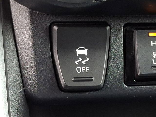 Used 2023 Toyota RAV4 XLE w/ Convenience Package image 26