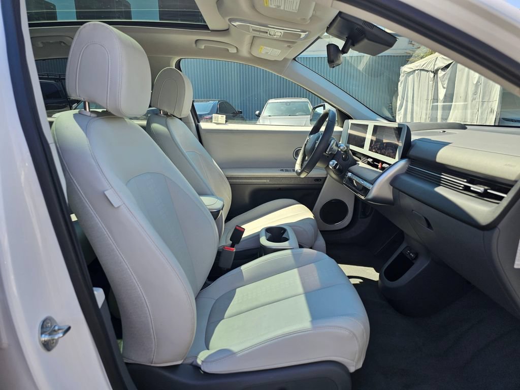 Used 2024 Hyundai Ioniq 5 Limited AWD/4WD image 10
