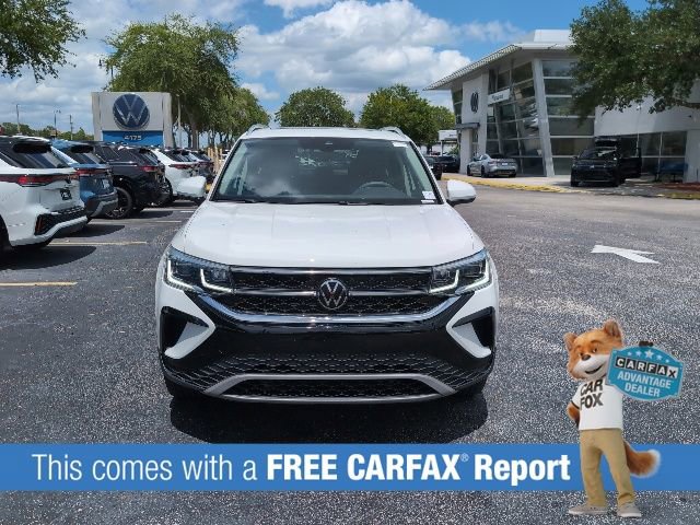 Used 2023 Volkswagen Taos SEL AWD/4WD image 2