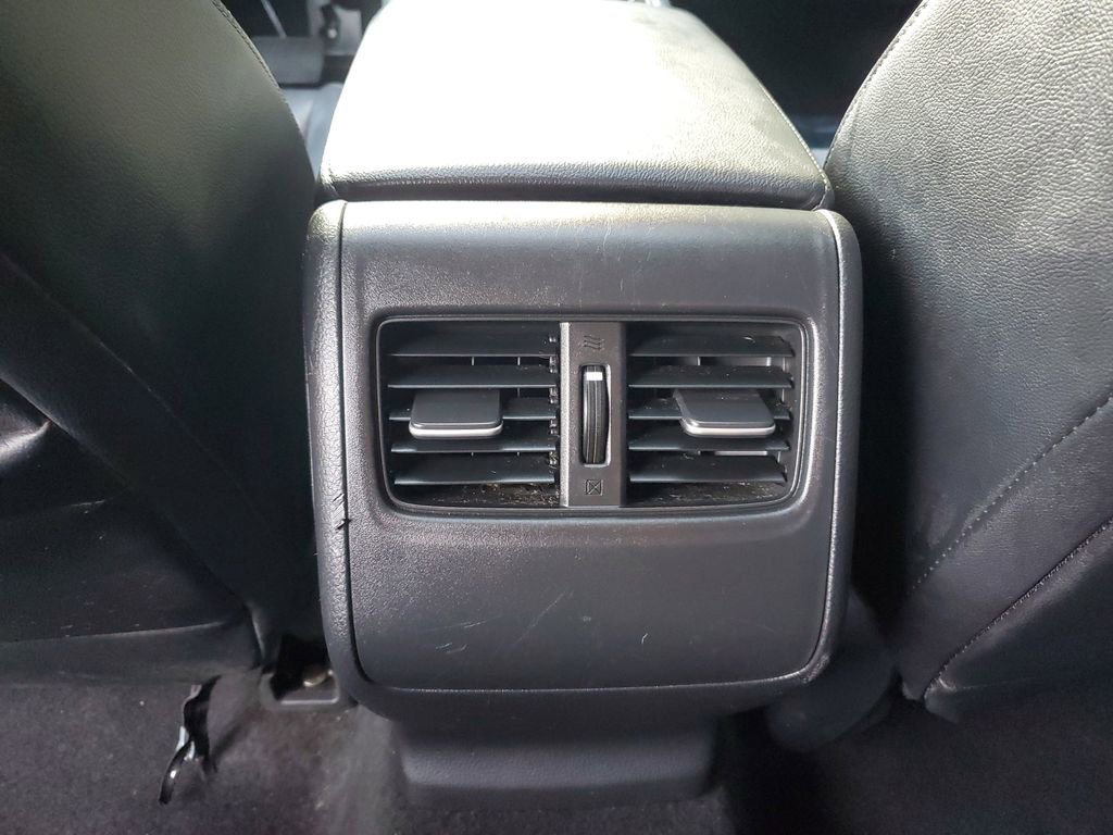 Used 2020 Honda Accord Touring image 12