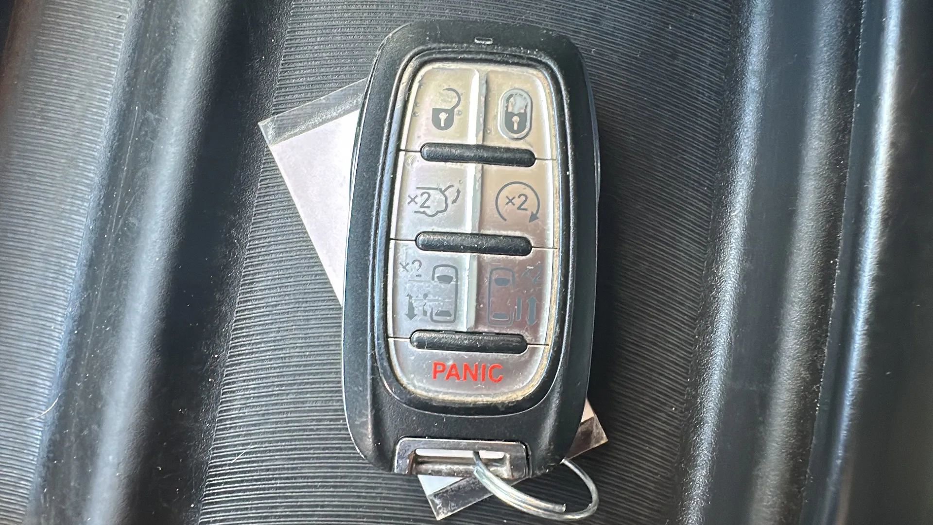 Used 2021 Chrysler Voyager Lxi image 25