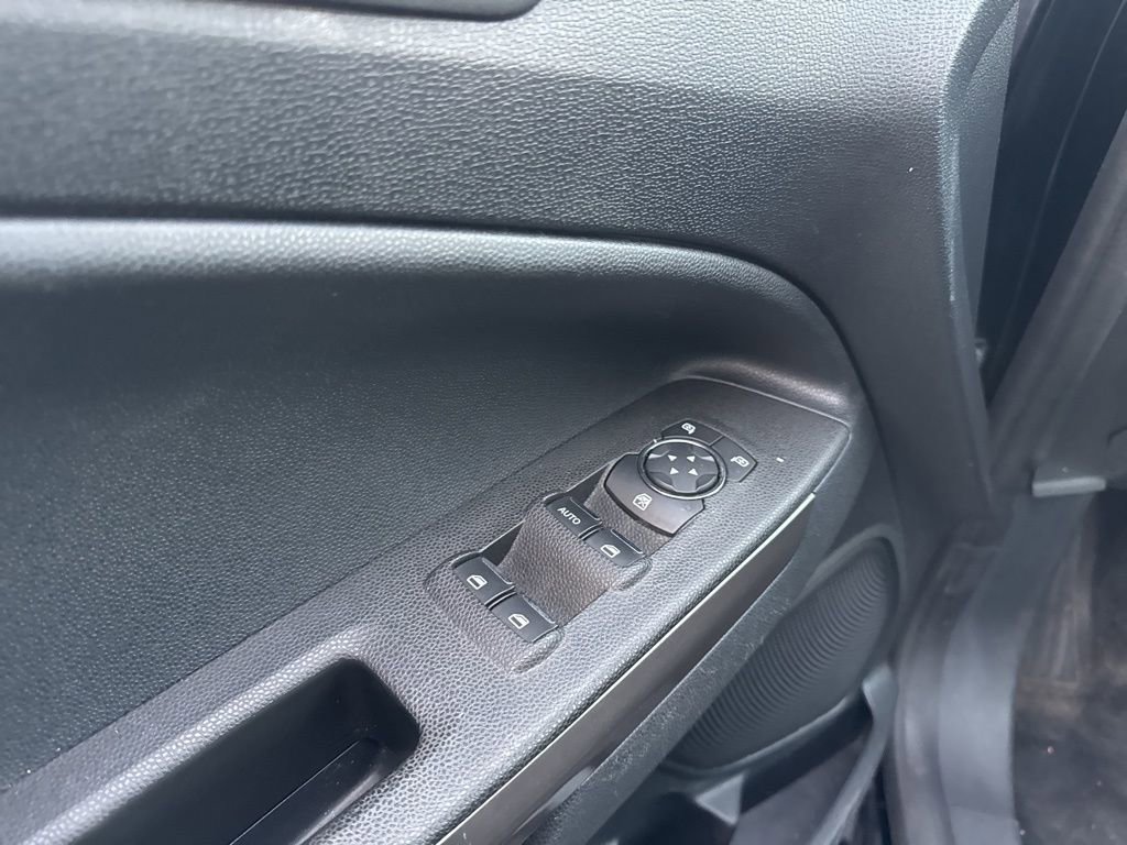 Certified 2019 Ford EcoSport SE image 6