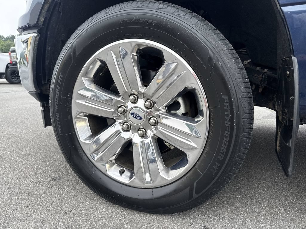 Used 2020 Ford F150 XLT w/ Equipment Group 302A Luxury AWD/4WD image 8