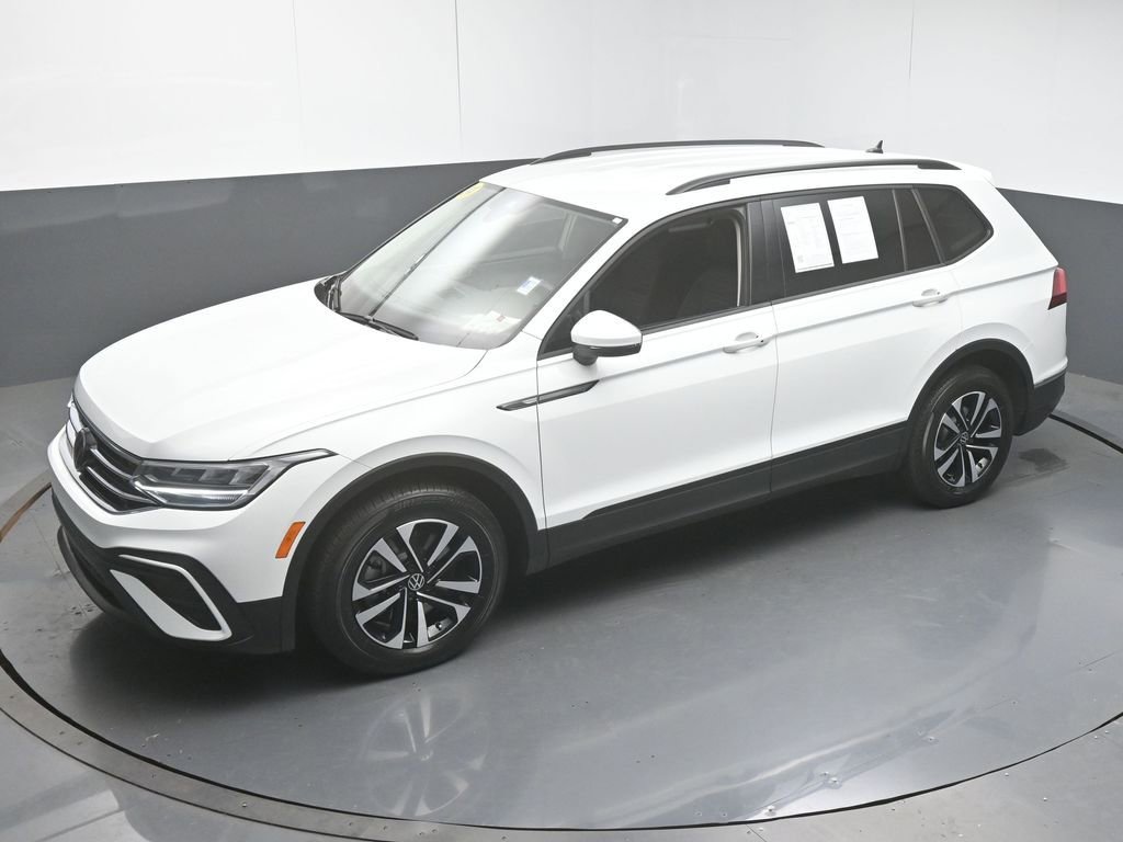 Used 2024 Volkswagen Tiguan S image 44