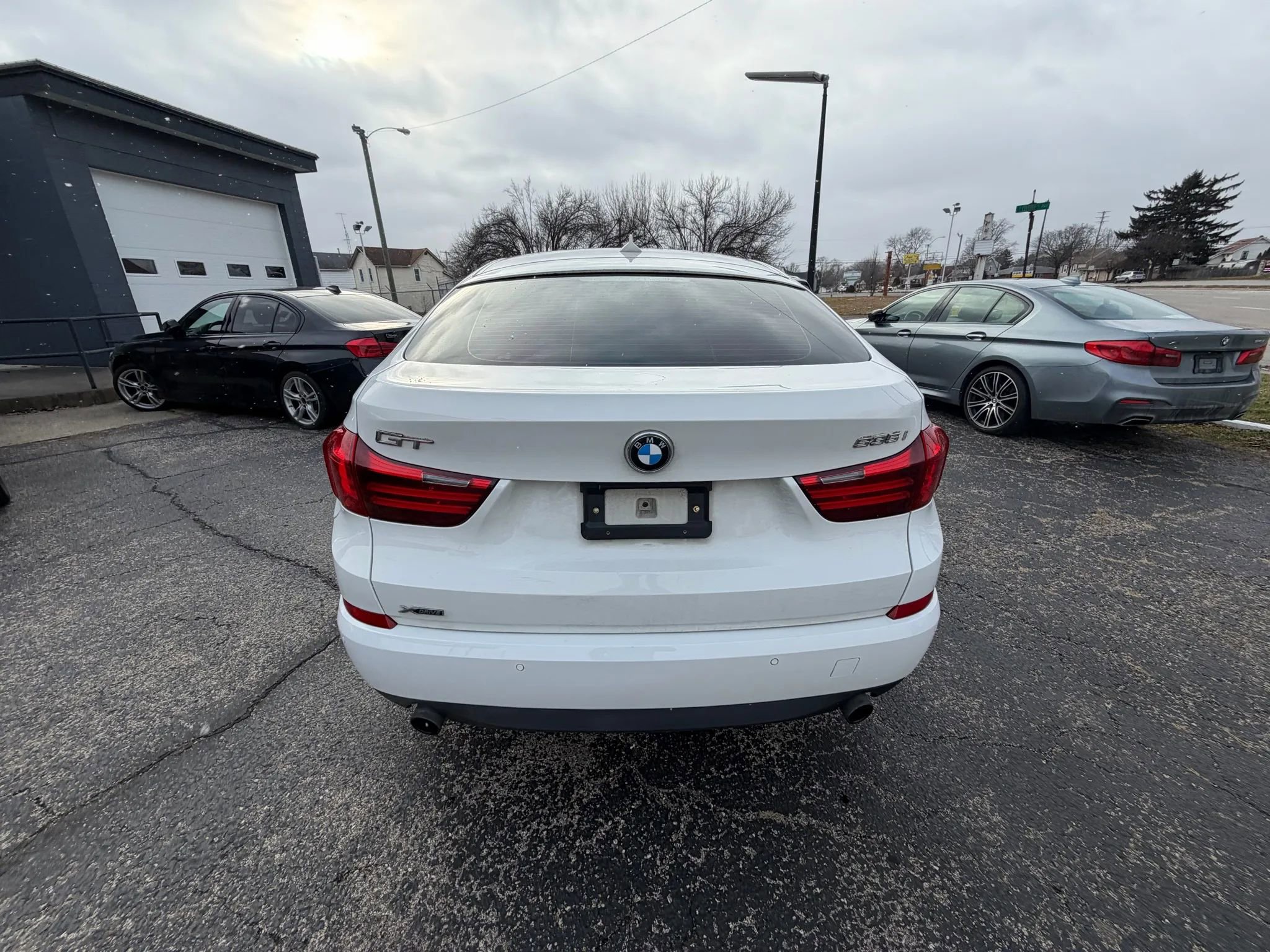 Used 2014 BMW 535i Gran Turismo xDrive image 11