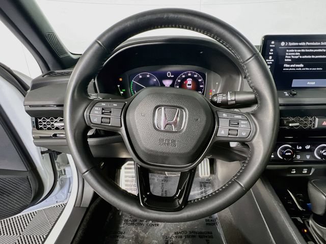 Used 2023 Honda Accord Sport image 16