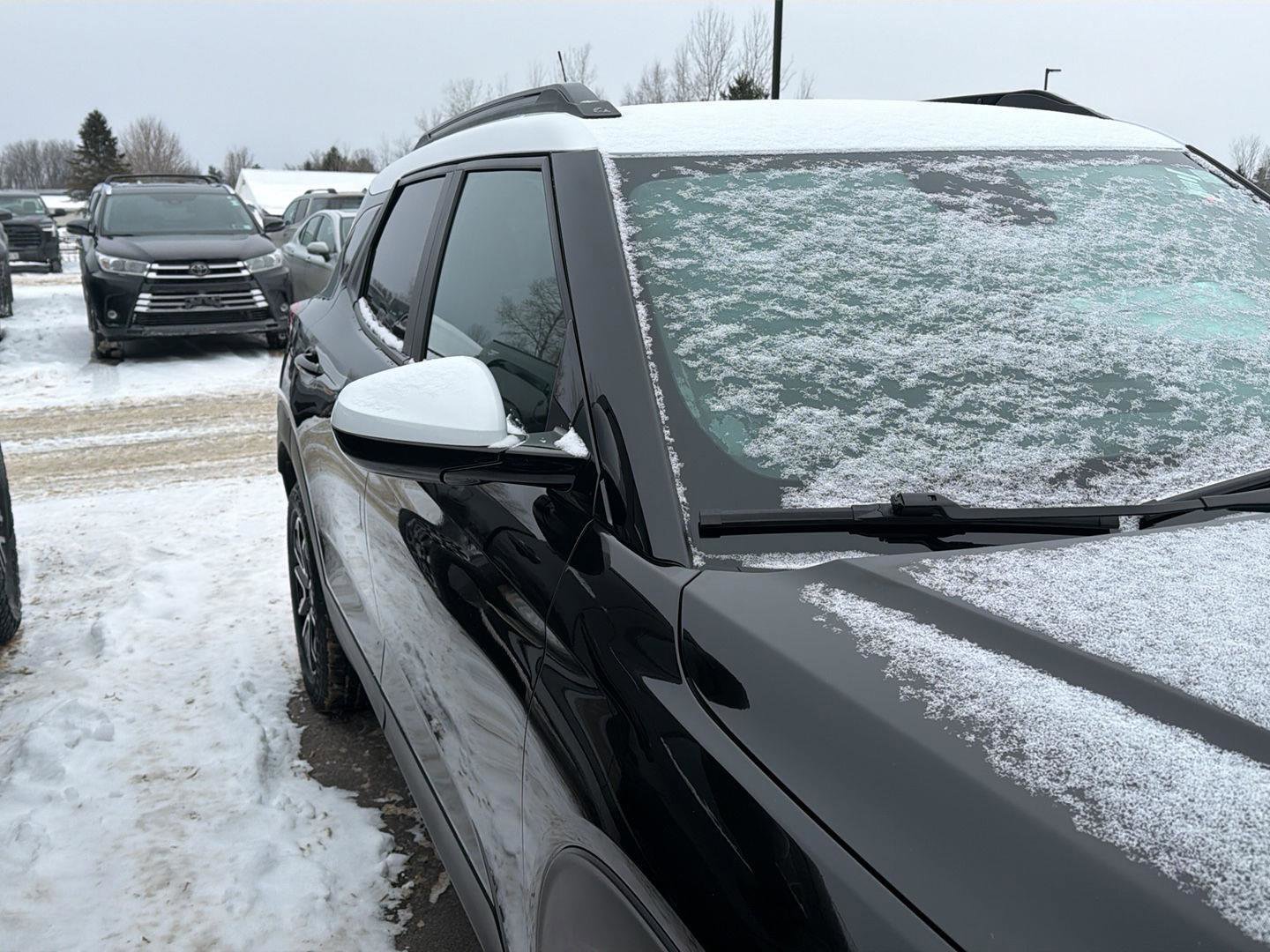 Used 2025 Chevrolet TrailBlazer ACTIV w/ Convenience Package image 5