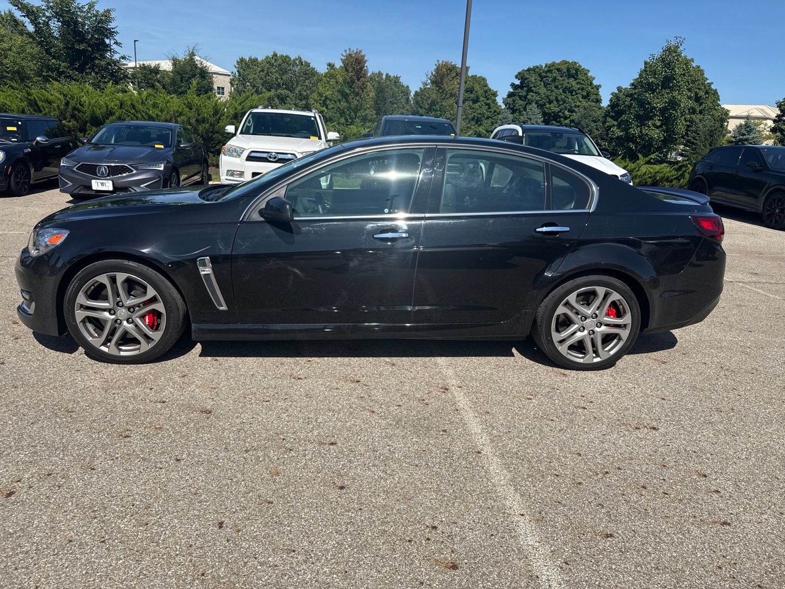 Used 2017 Chevrolet SS RWD image 8