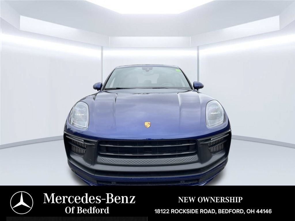 Used 2022 Porsche Macan GTS AWD/4WD image 8
