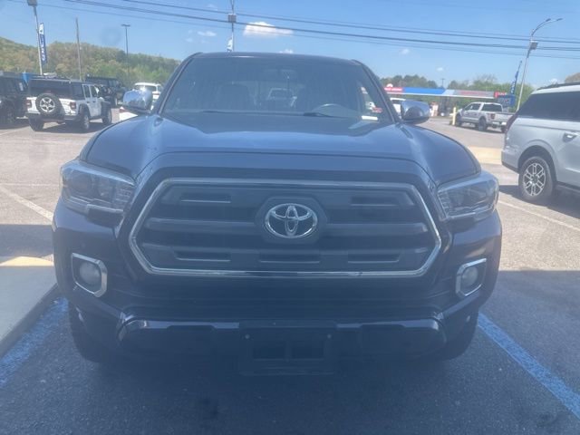 Used 2017 Toyota Tacoma Limited w/ Tow Package image 2