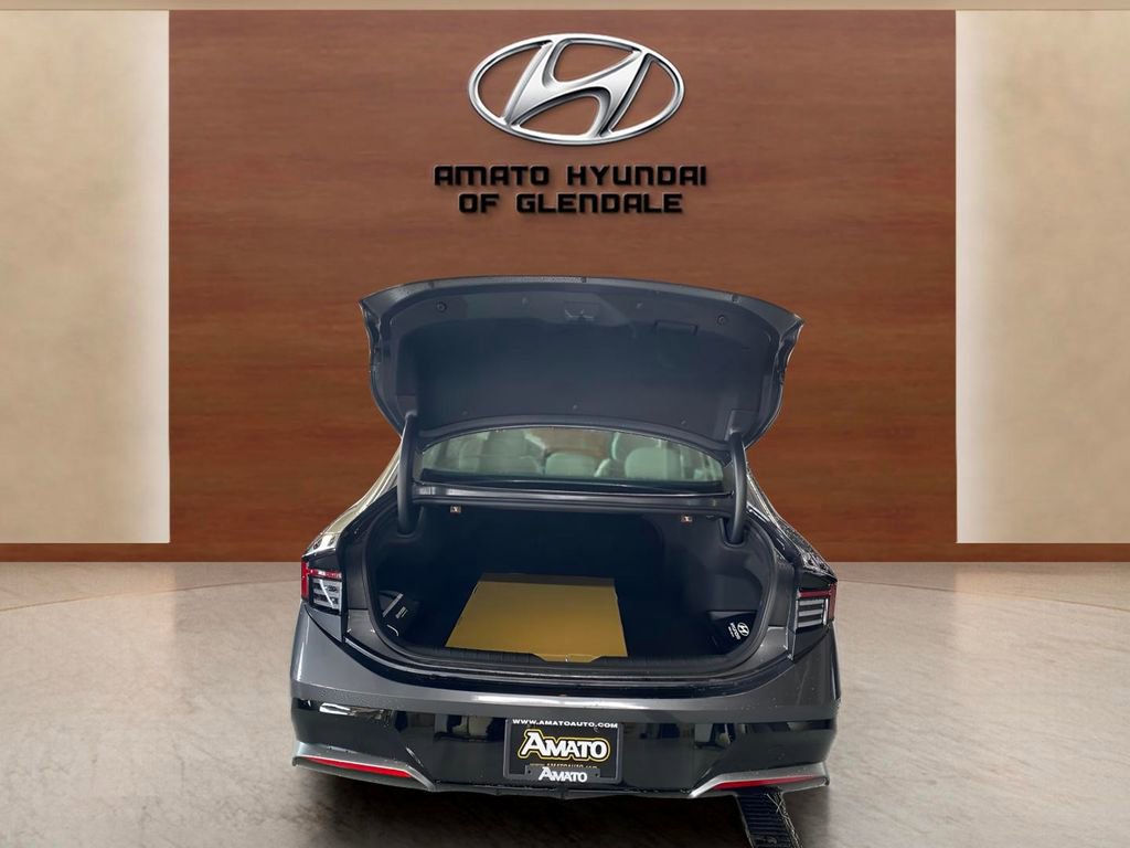 Certified 2025 Hyundai Sonata SEL AWD/4WD image 31