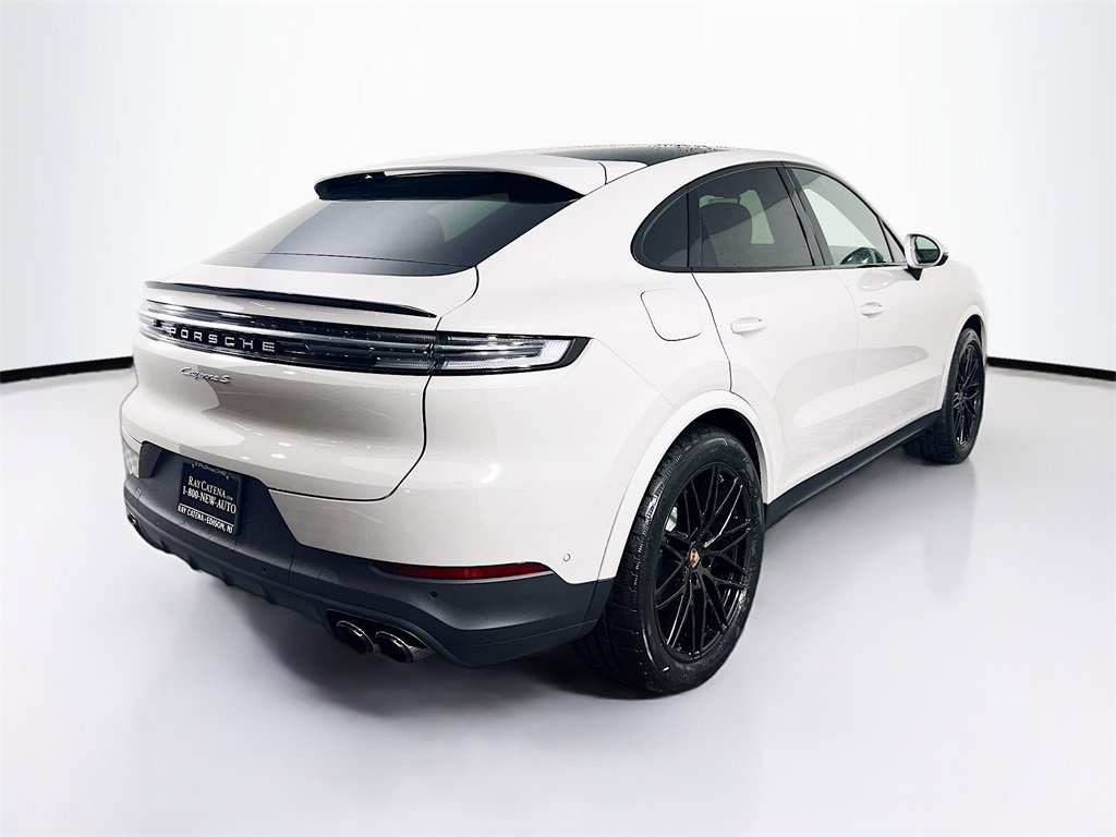 New 2026 Porsche Cayenne S image 9
